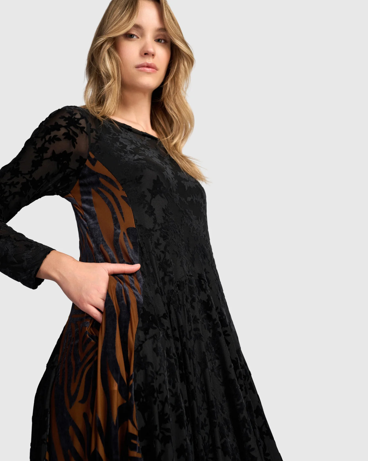 Seraphine Crew Cocoon Dress, Black/Cognac